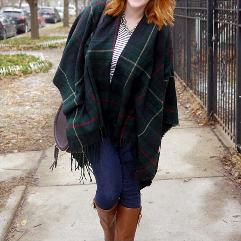 J. Crew Tartan Plaid Relaxed Cape Fringe Scarf Shawl Preppy Autumn Green OS